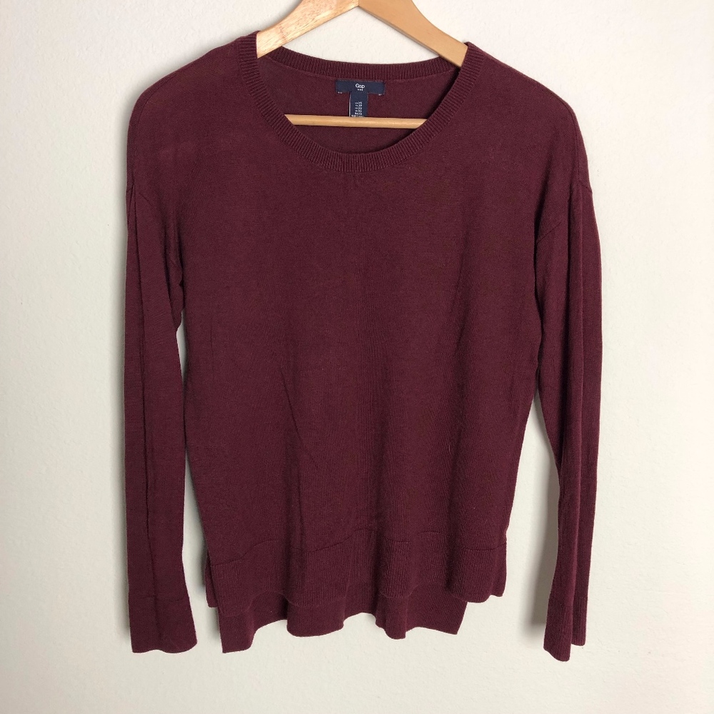 Gap lightweight sweater